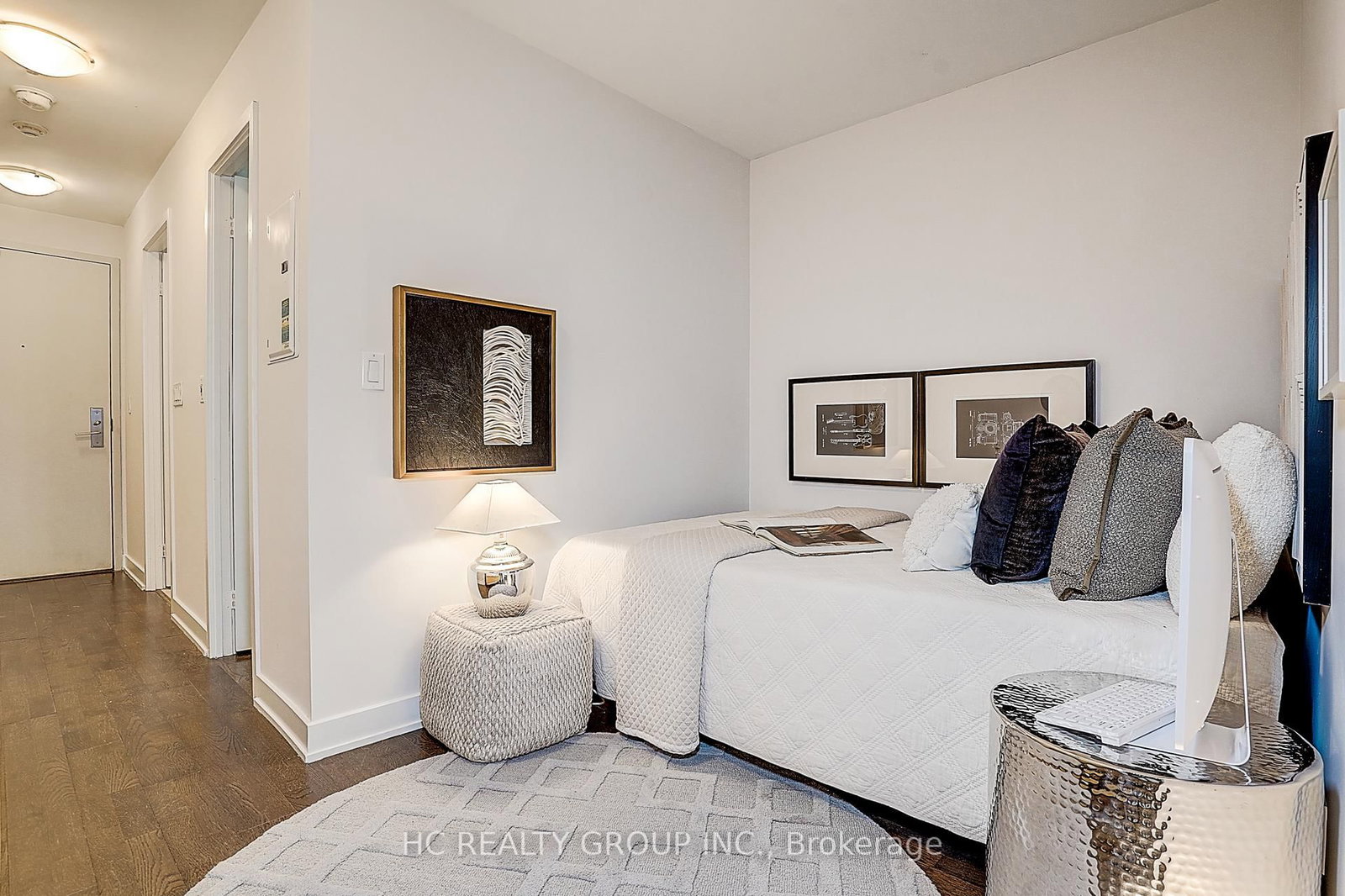 Condo for sale at 705-21 Nelson Street, Toronto, Ontario, M5V 3H9 - University - MLS: C12988362