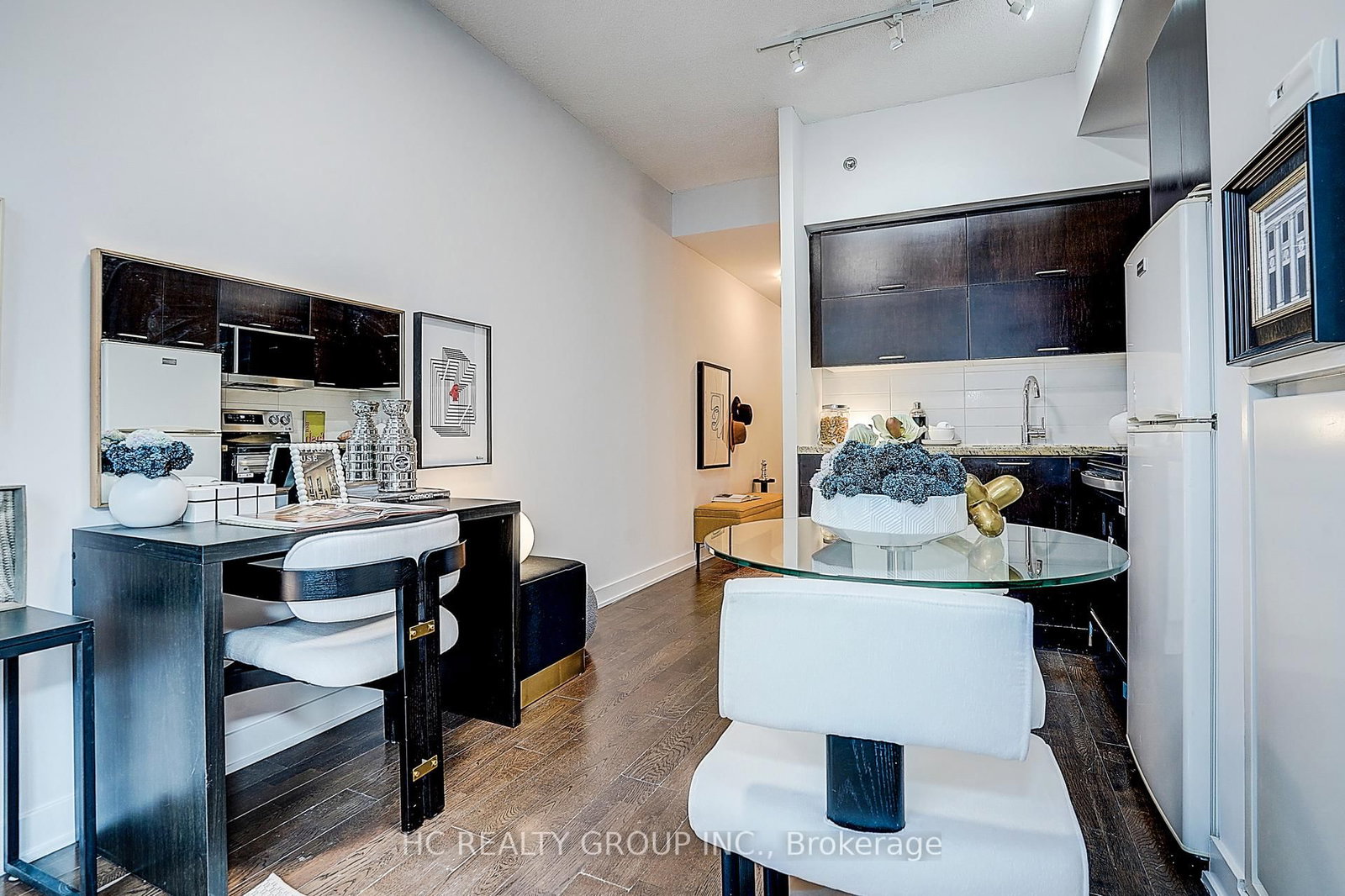Condo for sale at 705-21 Nelson Street, Toronto, Ontario, M5V 3H9 - University - MLS: C12988362