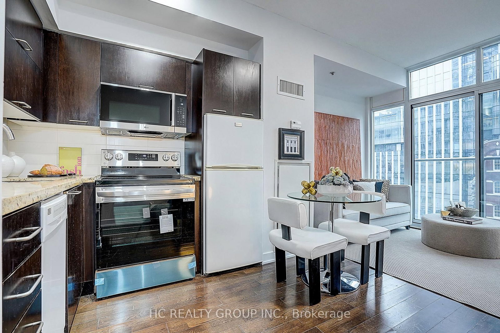 Condo for sale at 705-21 Nelson Street, Toronto, Ontario, M5V 3H9 - University - MLS: C12988362