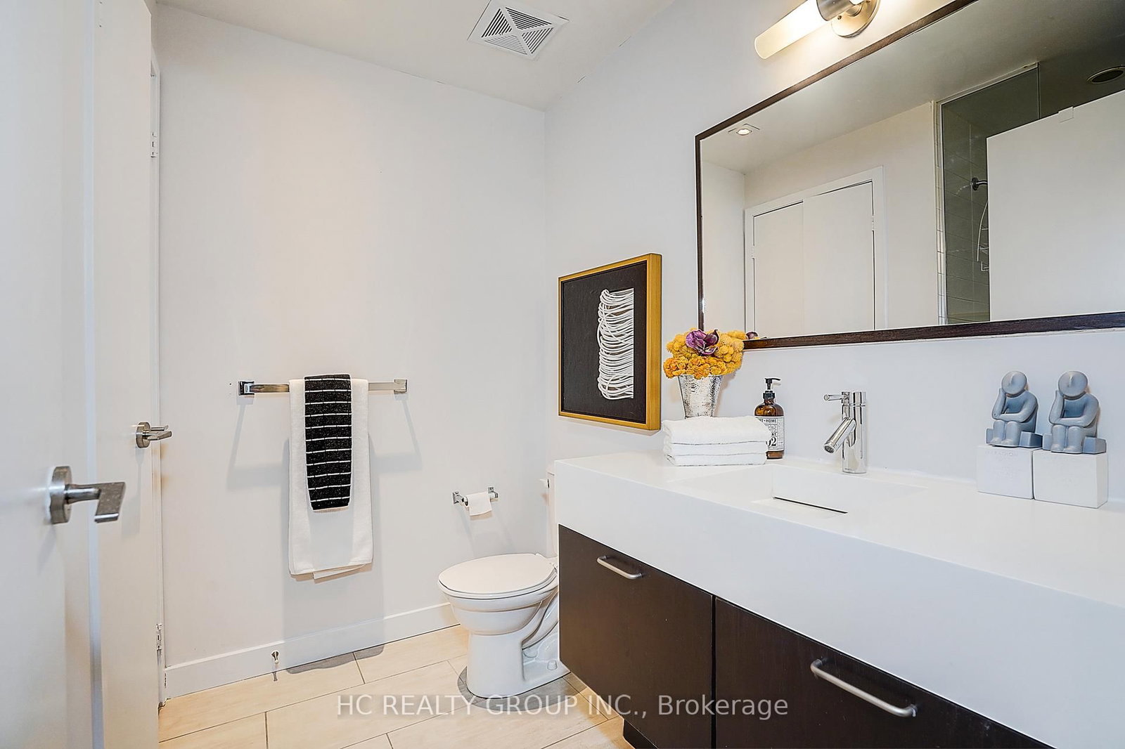 Condo for sale at 705-21 Nelson Street, Toronto, Ontario, M5V 3H9 - University - MLS: C12988362