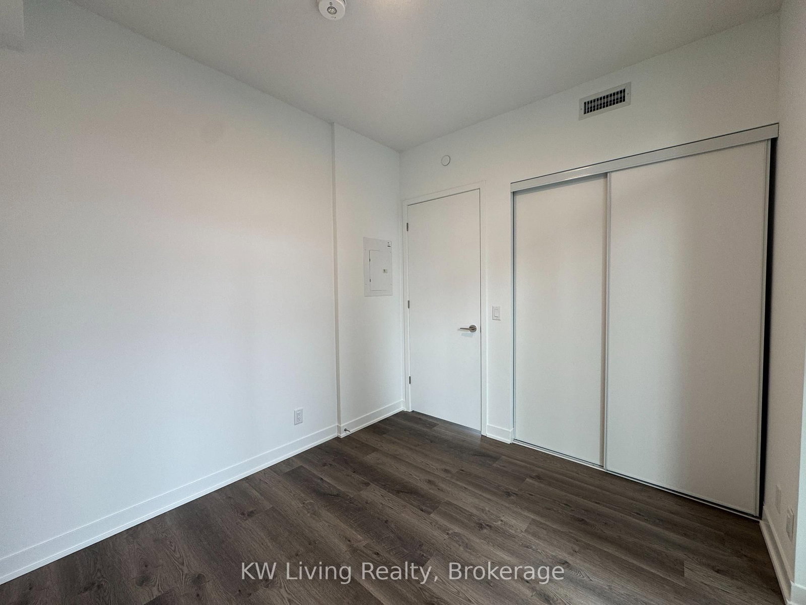 Condo for lease at 2006-180 Front Street, Toronto, Ontario, M5A 0A9 - Moss Park - MLS: C12988430