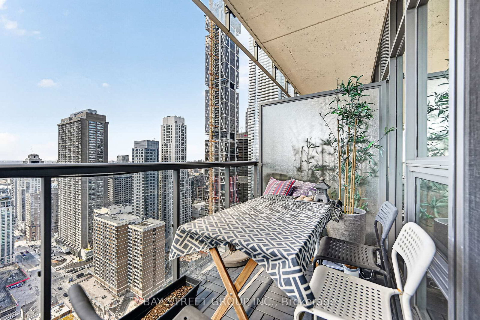 33 Charles Street E, Unit 3505 - Photo 22