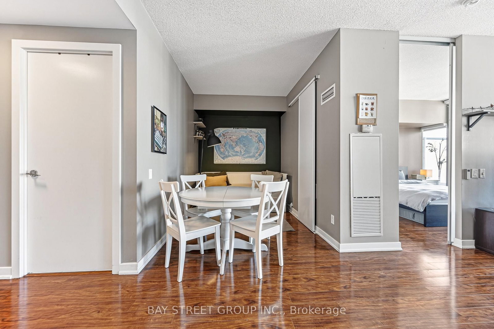 33 Charles Street E, Unit 3505 - Photo 9