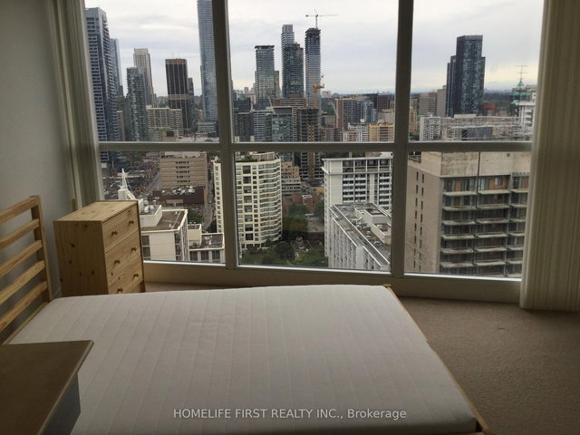 3204 - 21 Carlton Street