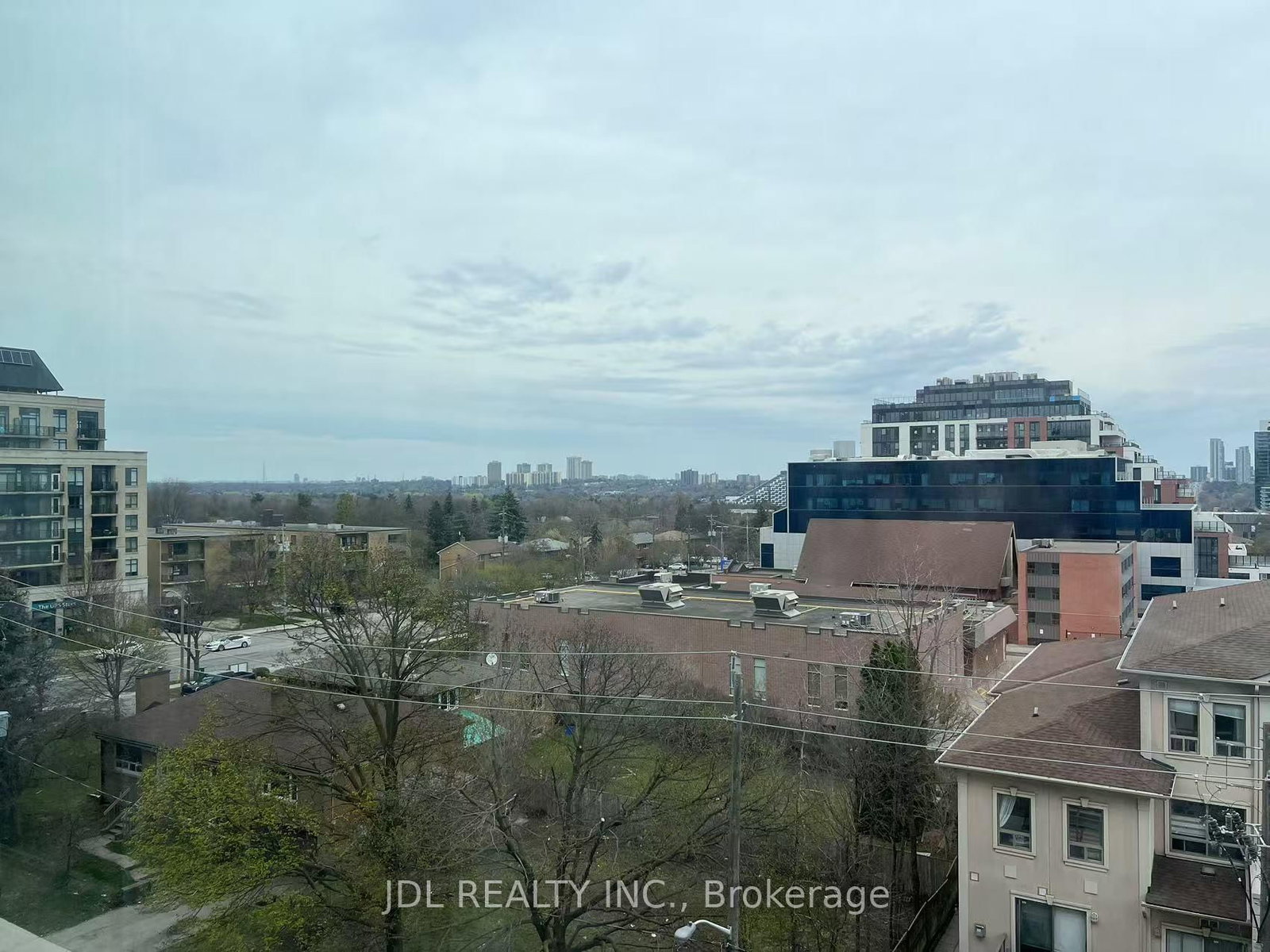 6 Greenbriar Road, Unit 613 - Photo 2