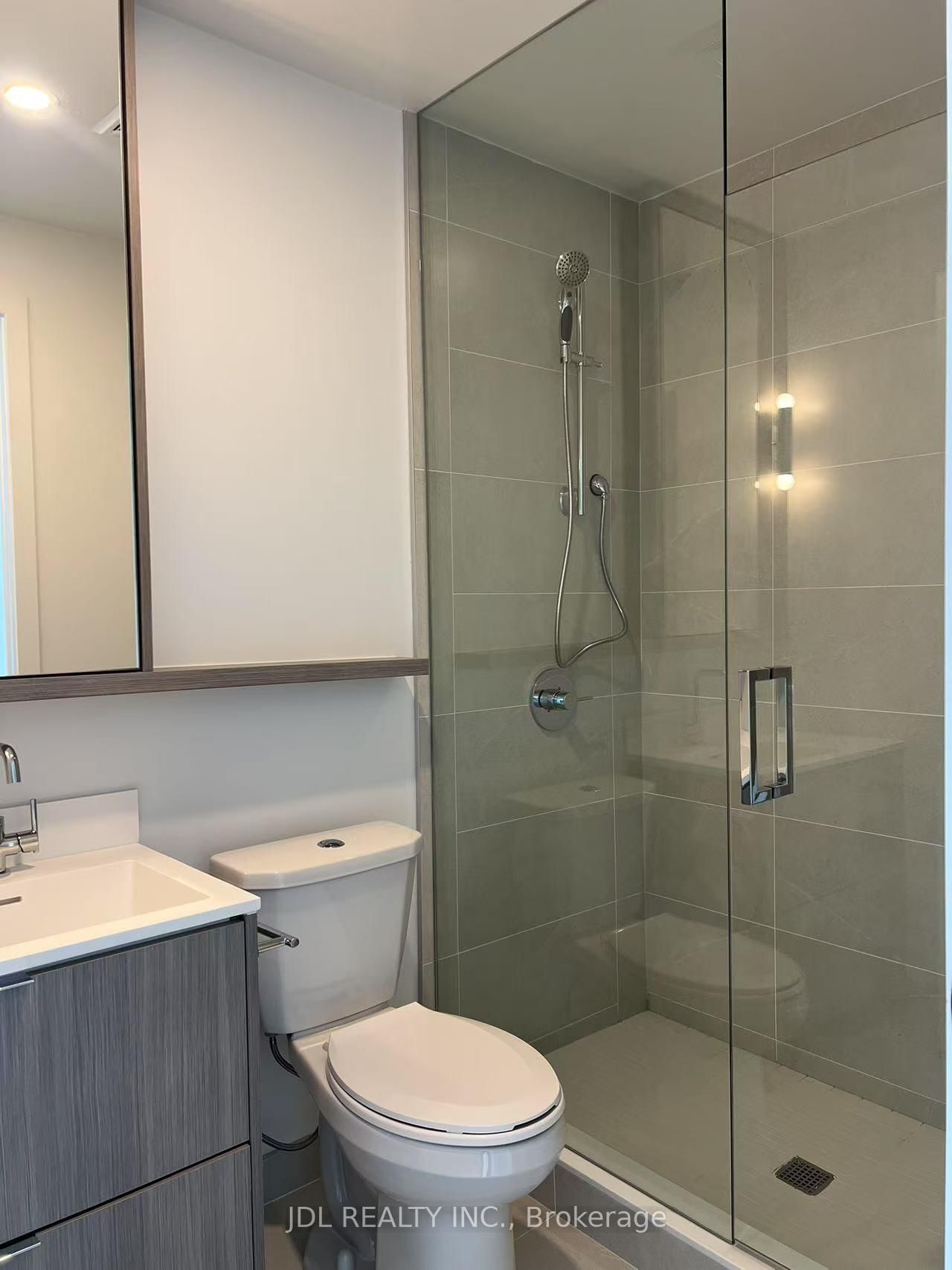 6 Greenbriar Road, Unit 613 - Photo 9