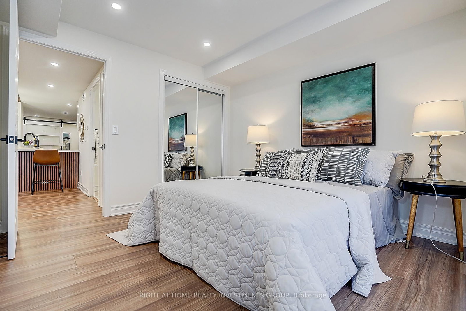 89 Skymark Drive, Unit 511 - Photo 39