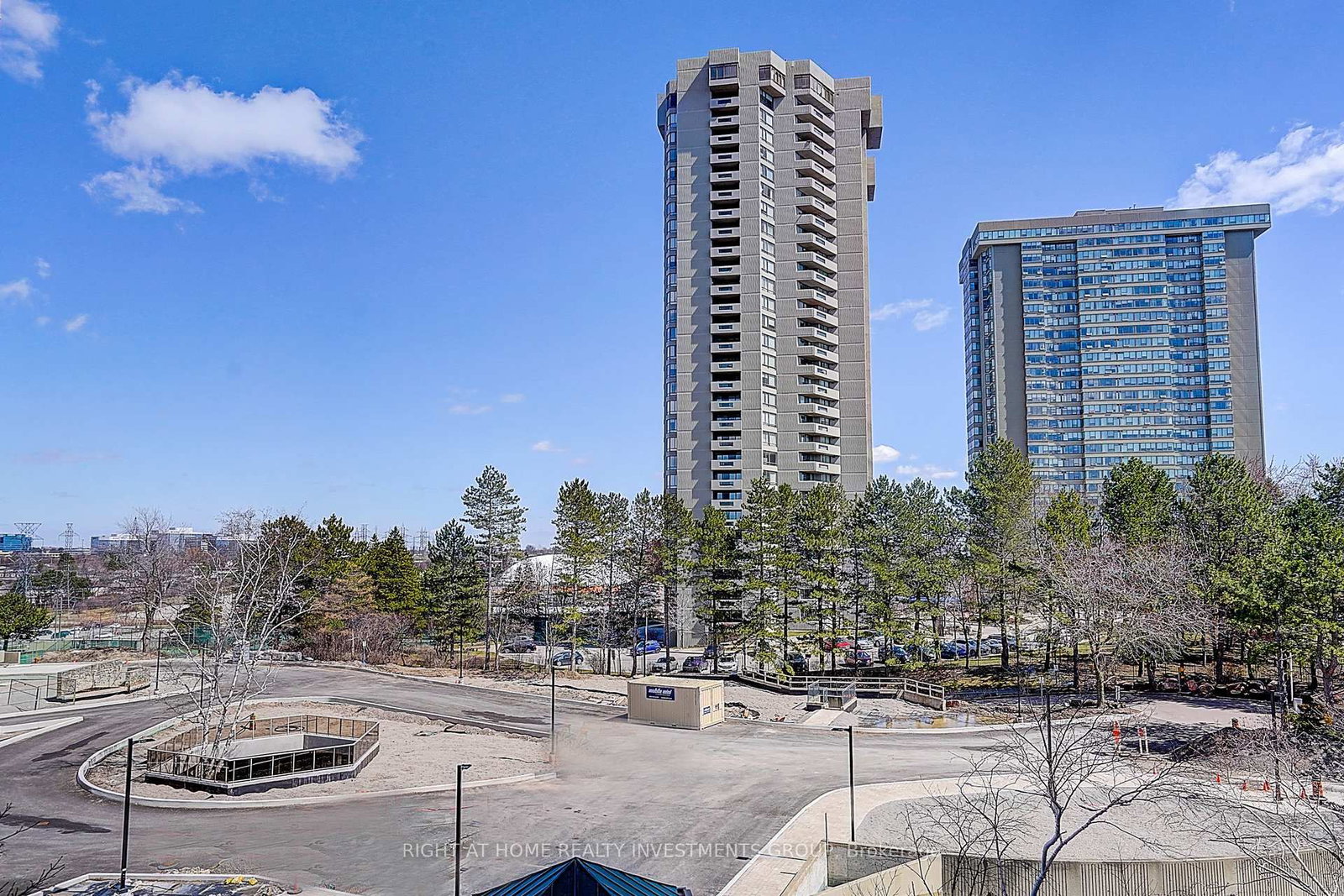 89 Skymark Drive, Unit 511 - Photo 46