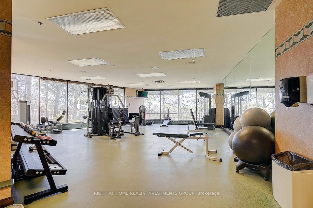 89 Skymark Drive, Unit 511 - Photo 50