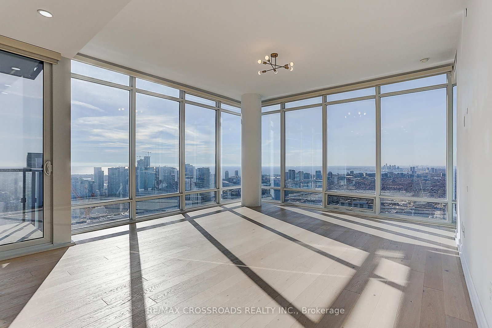 Condo for sale at 4310-488 University Avenue, Toronto, Ontario, M5G 0C1 - University - MLS: C12988676