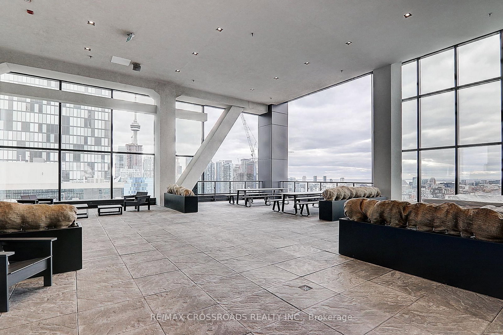 Condo for sale at 4310-488 University Avenue, Toronto, Ontario, M5G 0C1 - University - MLS: C12988676