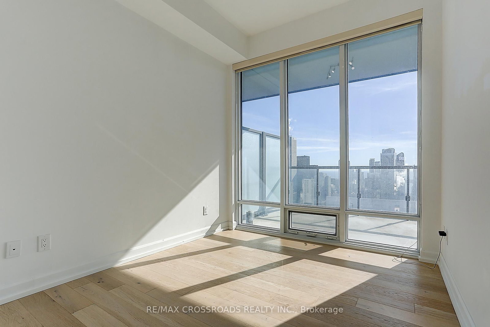 Condo for sale at 4310-488 University Avenue, Toronto, Ontario, M5G 0C1 - University - MLS: C12988676