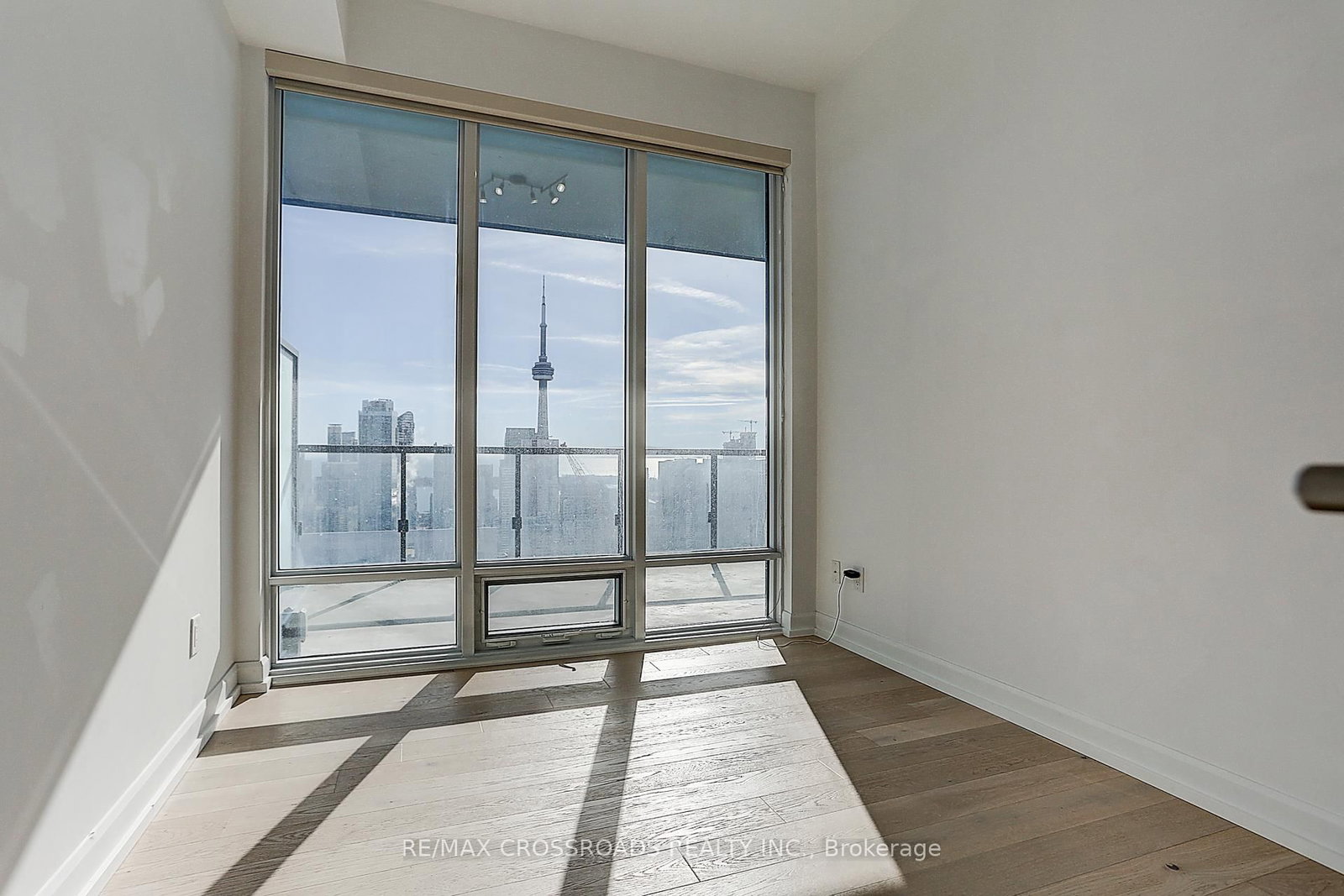 488 University Avenue, Unit 4310 - Photo 9