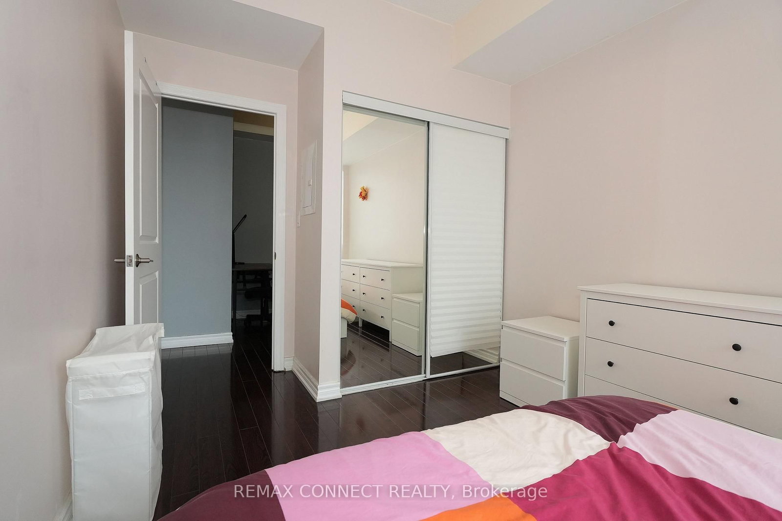 30 Heron's Hill Way, Unit 1605 - Photo 5