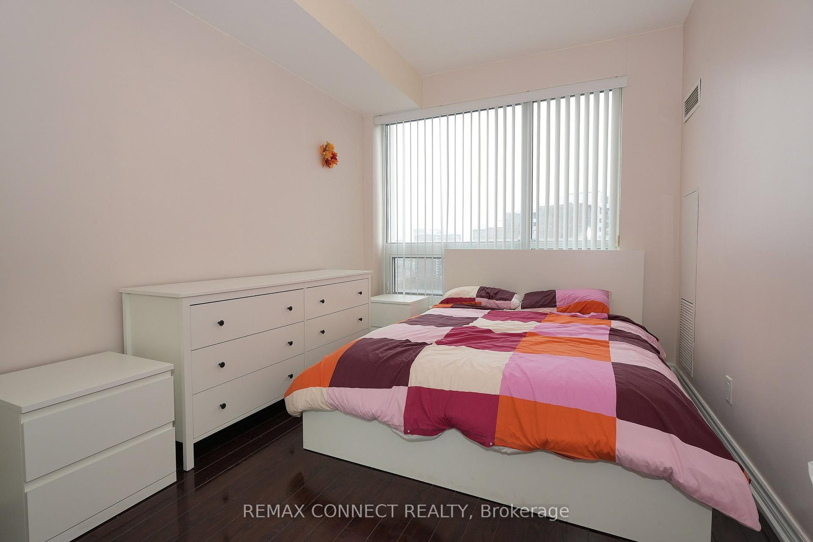 30 Heron's Hill Way, Unit 1605 - Photo 6