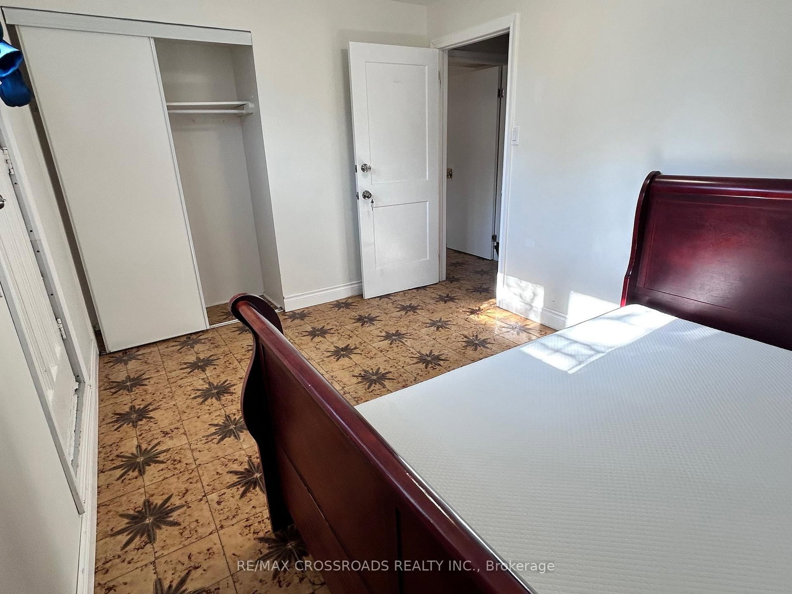 62 Navaho Drive, Unit Lower level - Photo 13