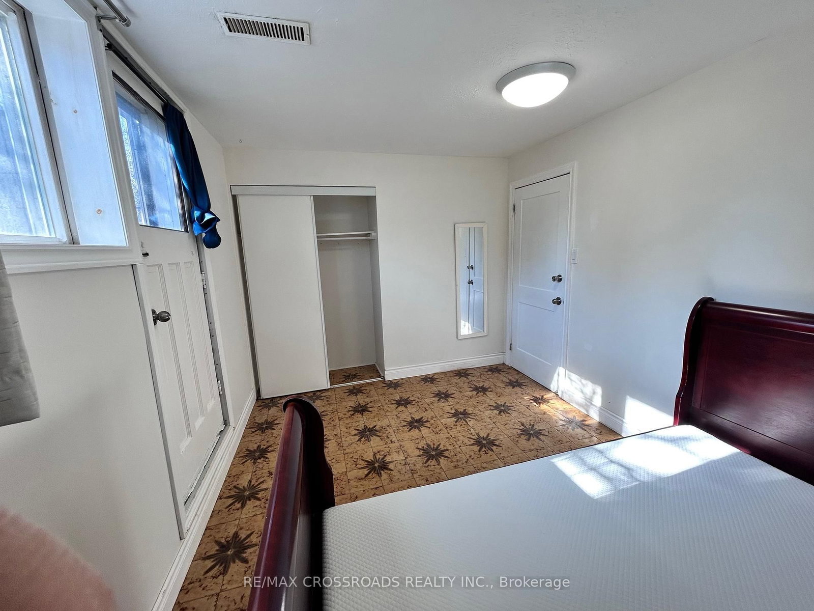 62 Navaho Drive, Unit Lower level - Photo 5