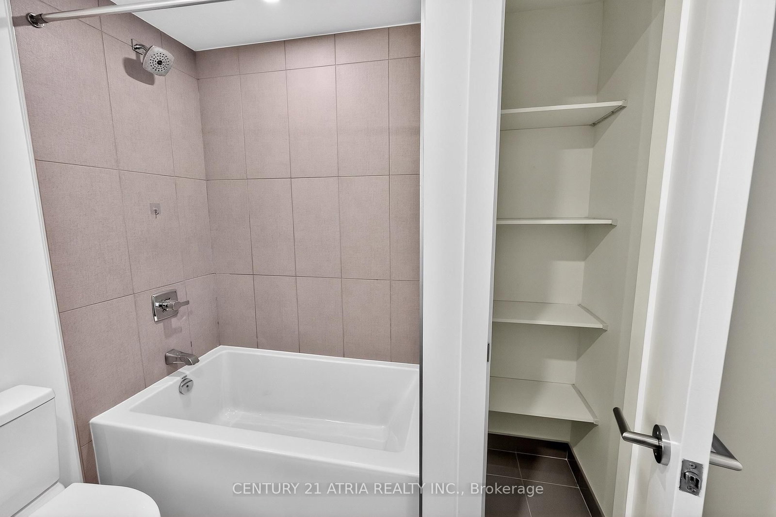 30 Inn On The Park Drive, Unit 802 - Photo 29