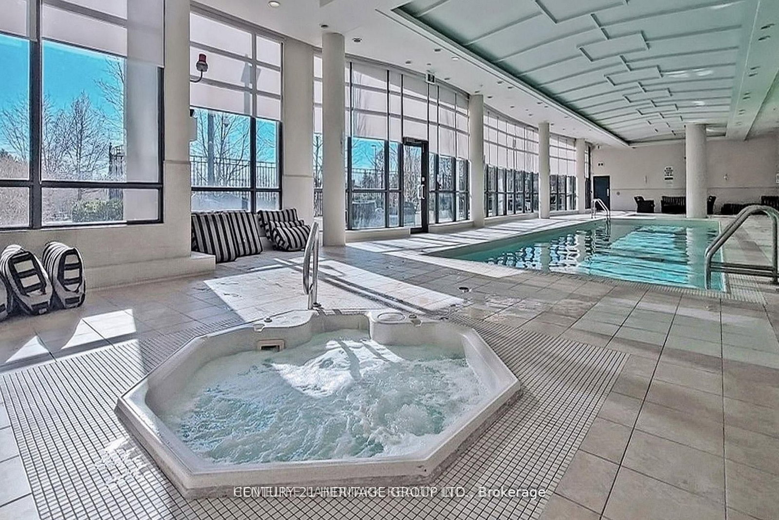 509 Beecroft Road, Unit 2008 - Photo 21