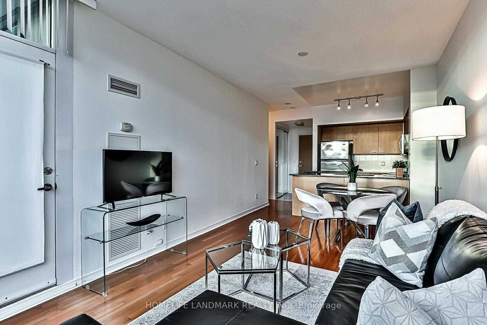 509 Beecroft Road, Unit 2008 - Photo 8