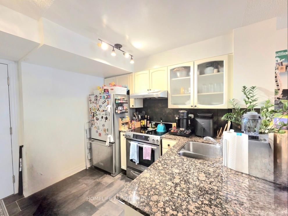 188 Doris Avenue, Unit 1014 - Photo 7