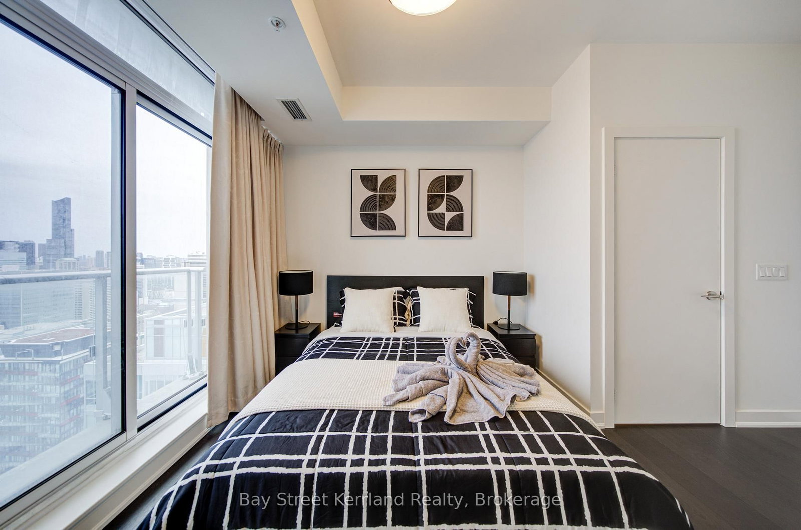 Condo for sale at 3701-30 Nelson Street, Toronto, Ontario, M5V 0H5 - Waterfront Communities C1 - MLS: C12988878