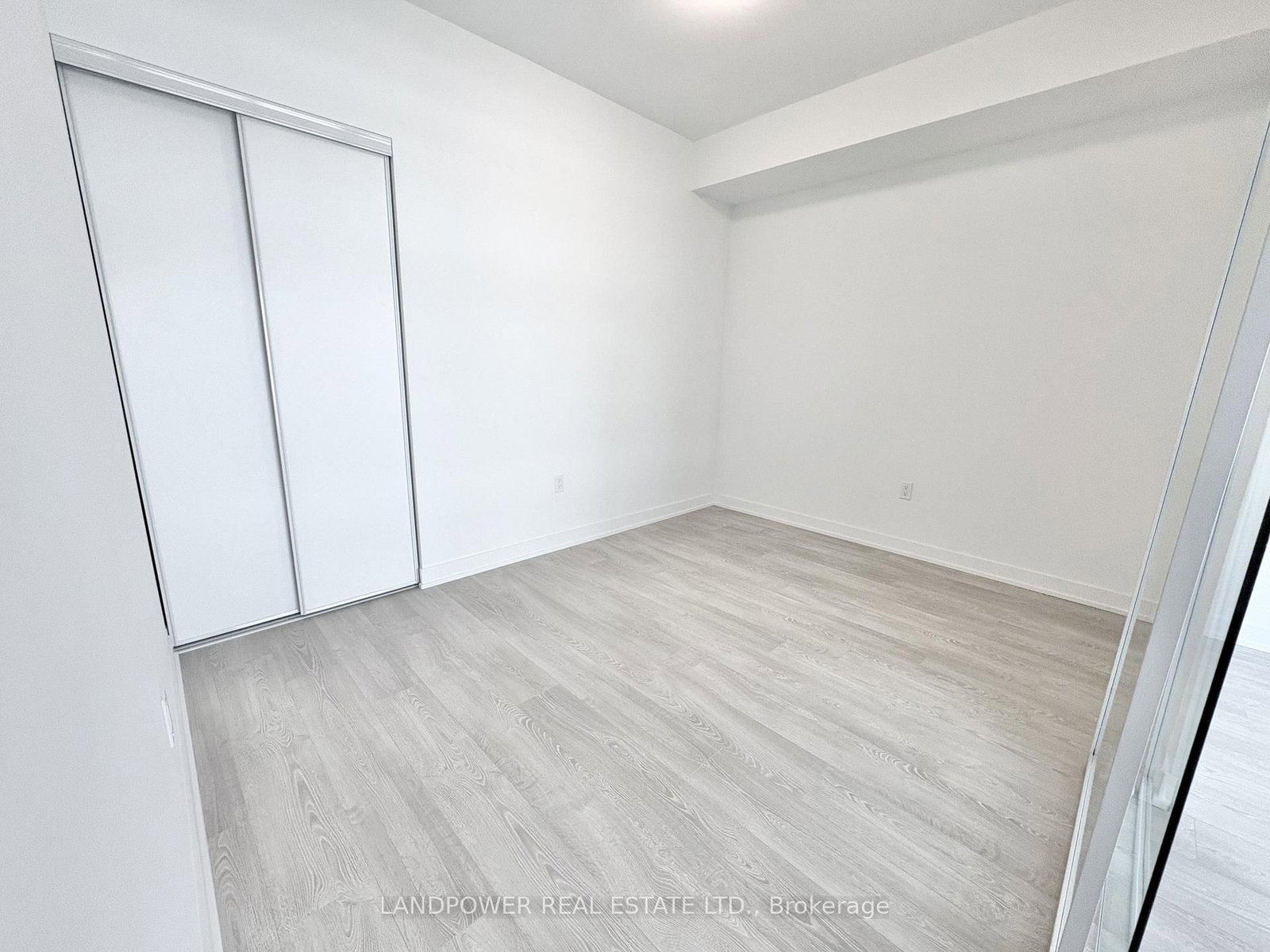 634 Church Street, Unit 3811 - Photo 4