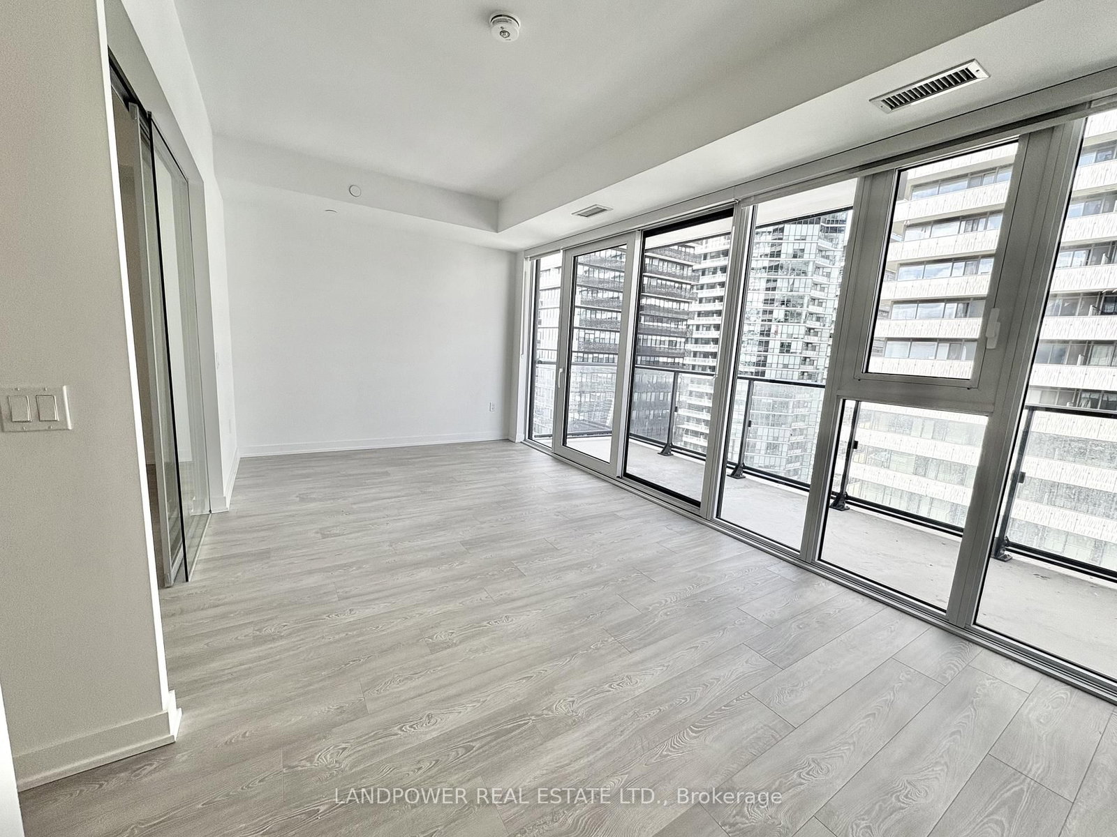 634 Church Street, Unit 3811 - Photo 8
