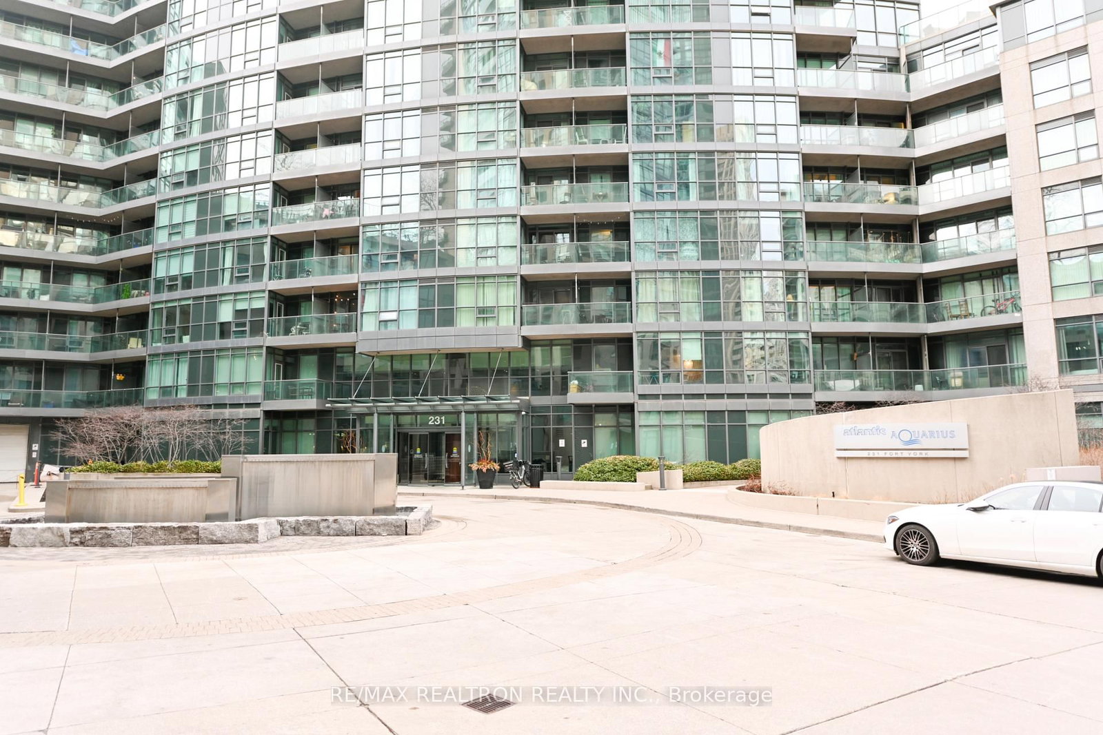 231 Fort York Boulevard, Unit 2505 - Photo 17