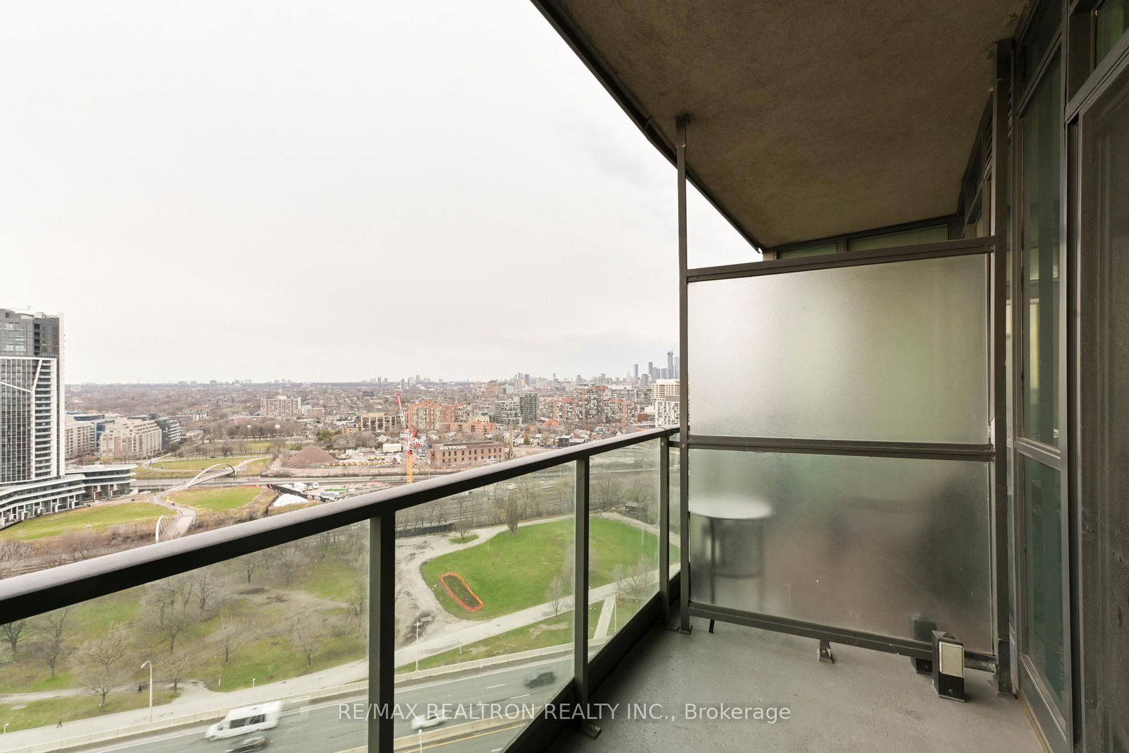 231 Fort York Boulevard, Unit 2505 - Photo 21