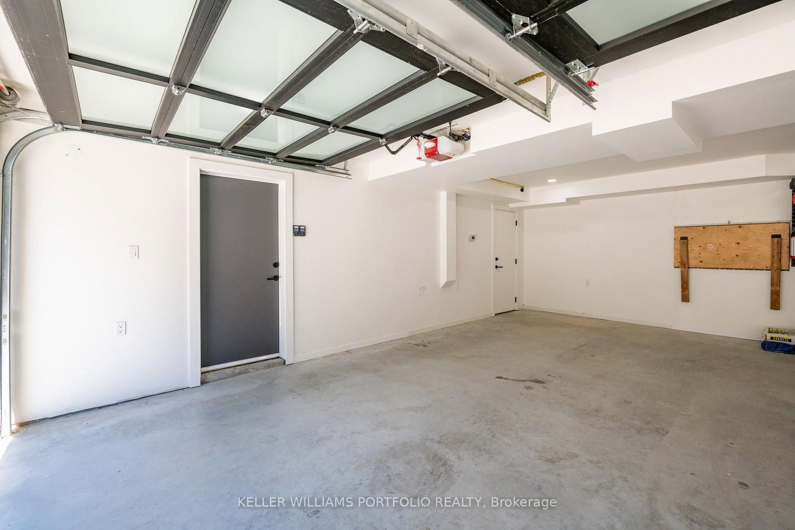 Semi-Detached House for sale at 229 Manor Road, Toronto, Ontario, M4S 1R9 - Mount Pleasant East - MLS: C12988972