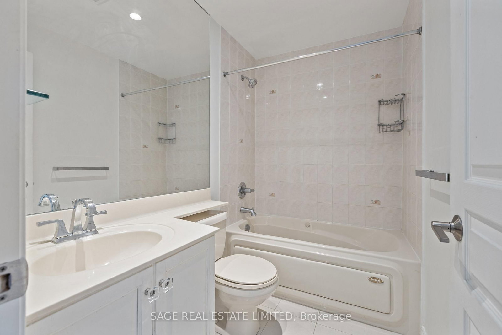 1 Deer Park Crescent, Unit 803 - Photo 13