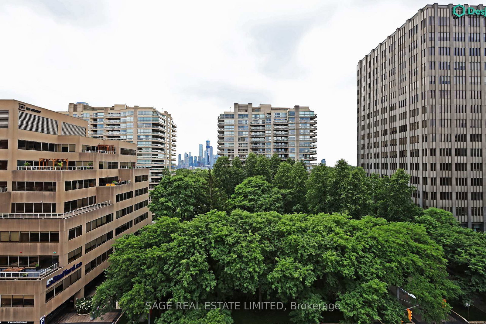 1 Deer Park Crescent, Unit 803 - Photo 19