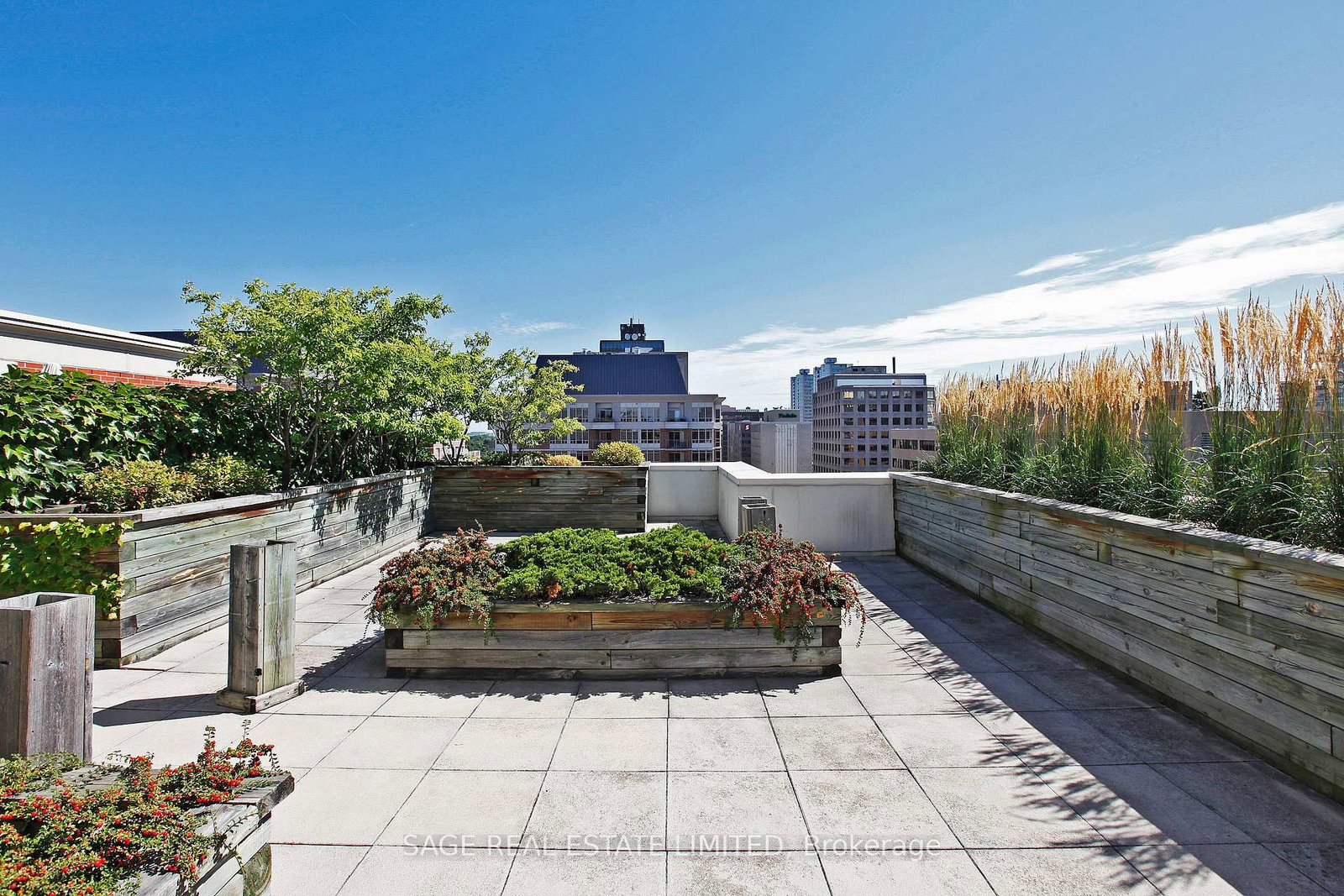 1 Deer Park Crescent, Unit 803 - Photo 29