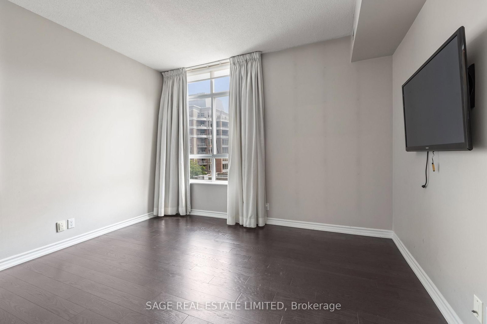 1 Deer Park Crescent, Unit 803 - Photo 44