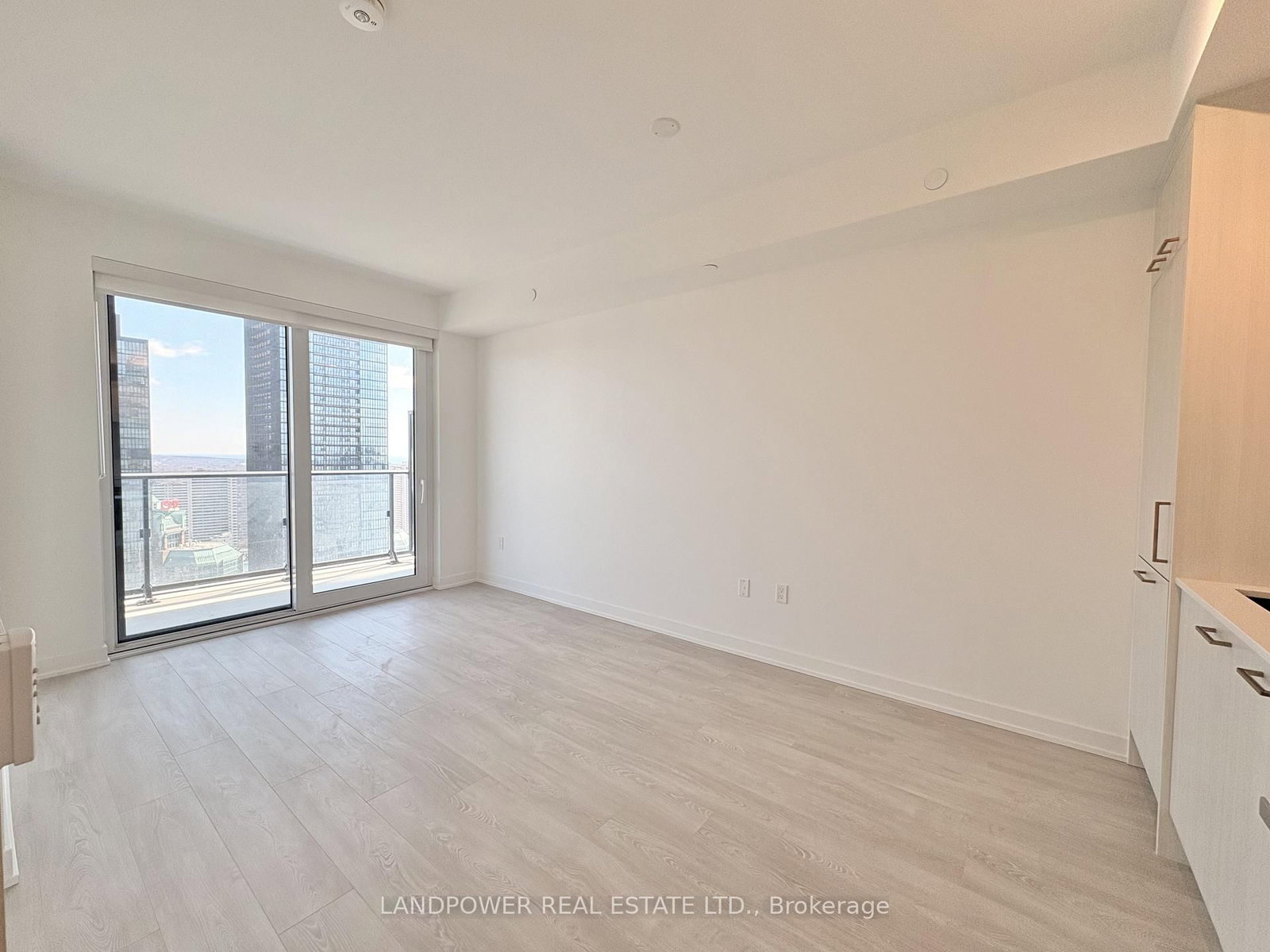 634 Church Street, Unit 3207 - Photo 3