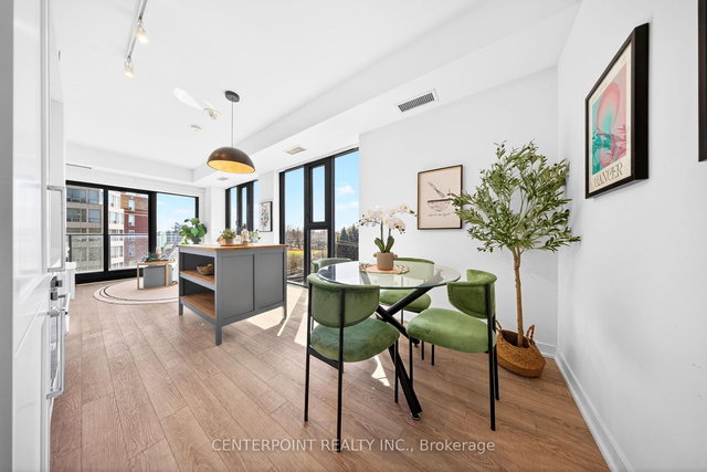 519 - 250 Lawrence Avenue W