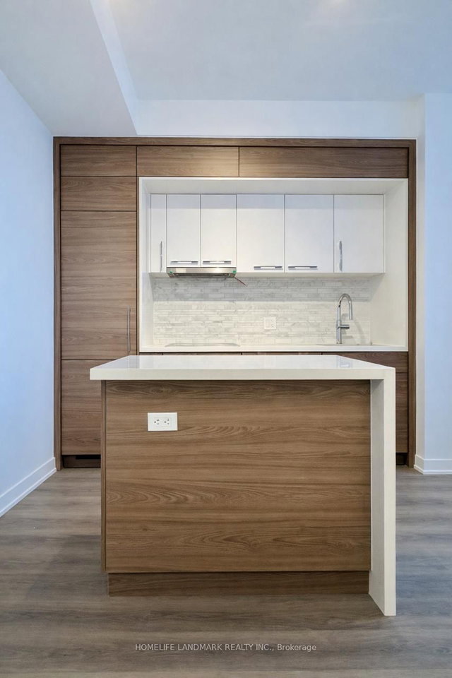 2605 - 29 Green Trail Court