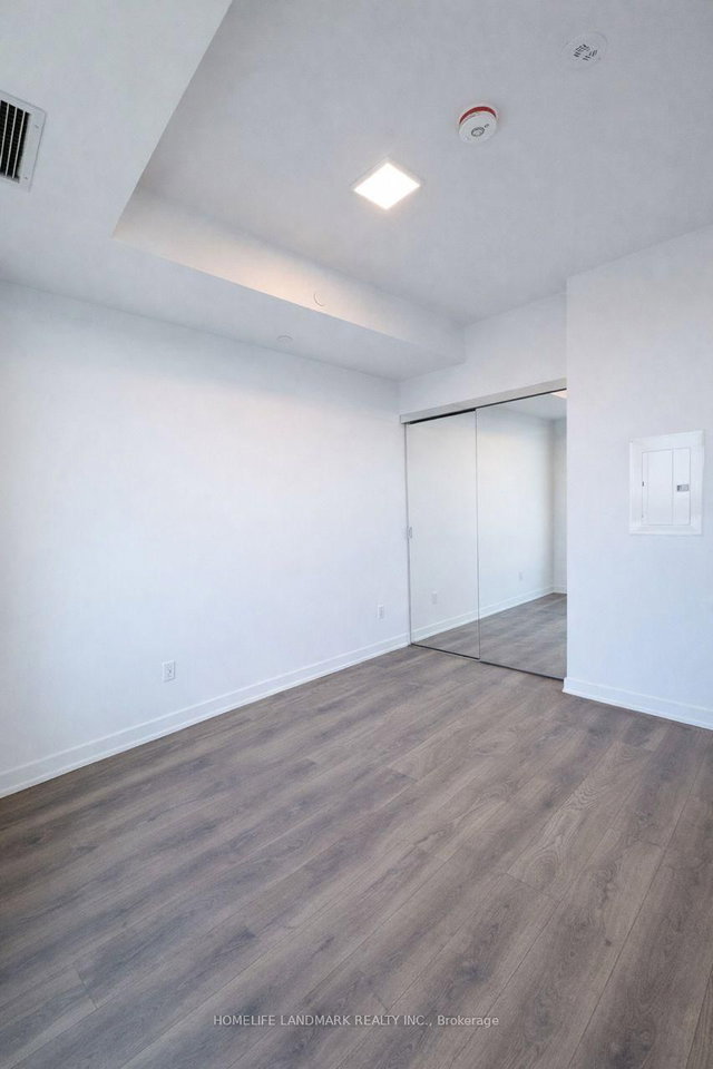 2605 - 29 Green Trail Court