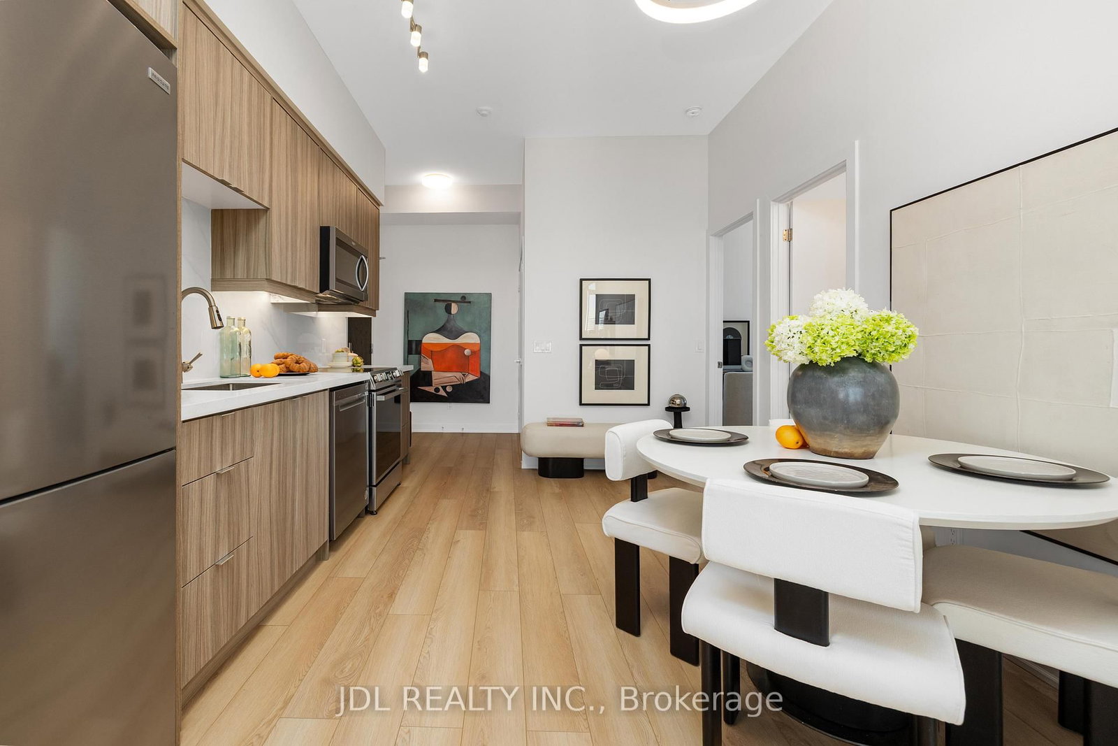 Condo for sale at 2302-770 Bay Street, Toronto, Ontario, M5G 0A6 - Bay Street Corridor - MLS: C12989204