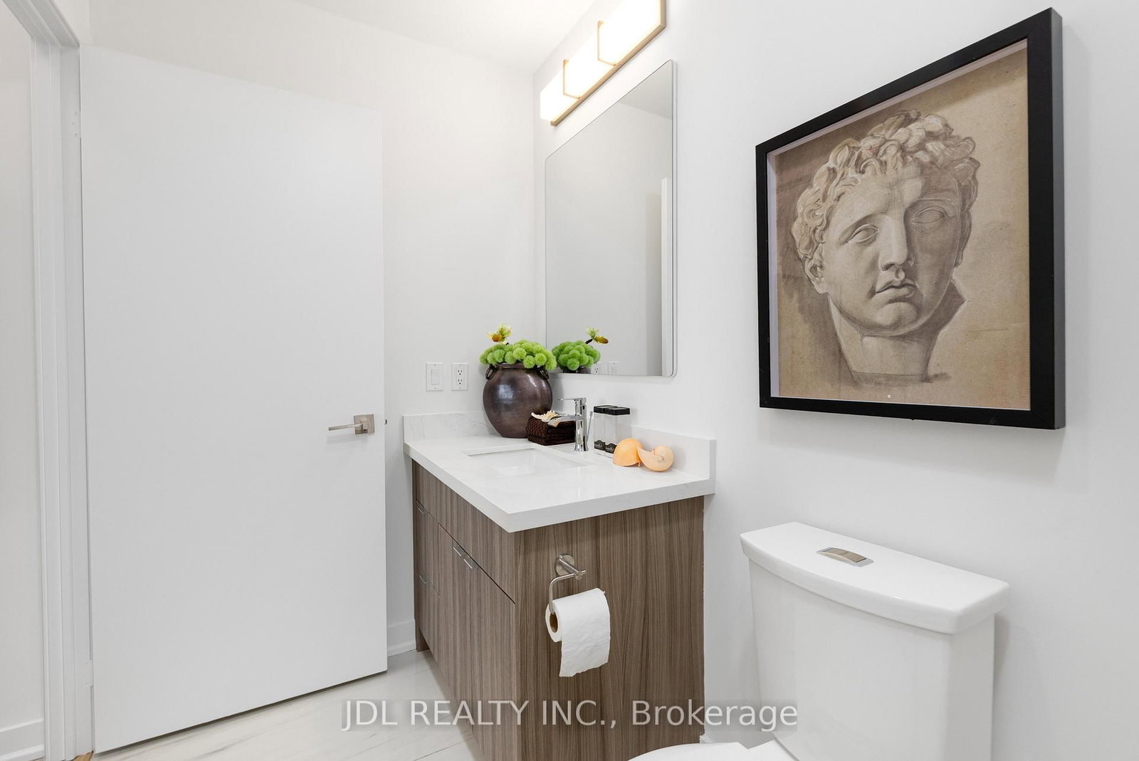 Condo for sale at 2302-770 Bay Street, Toronto, Ontario, M5G 0A6 - Bay Street Corridor - MLS: C12989204