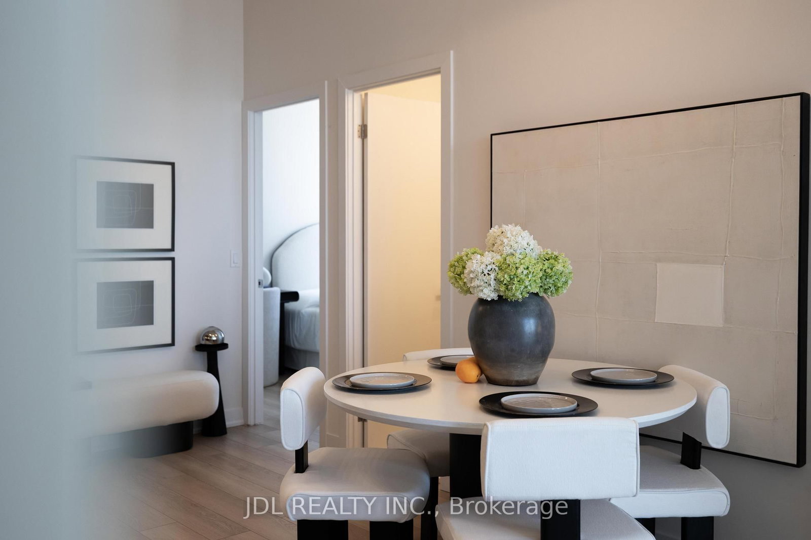 Condo for sale at 2302-770 Bay Street, Toronto, Ontario, M5G 0A6 - Bay Street Corridor - MLS: C12989204