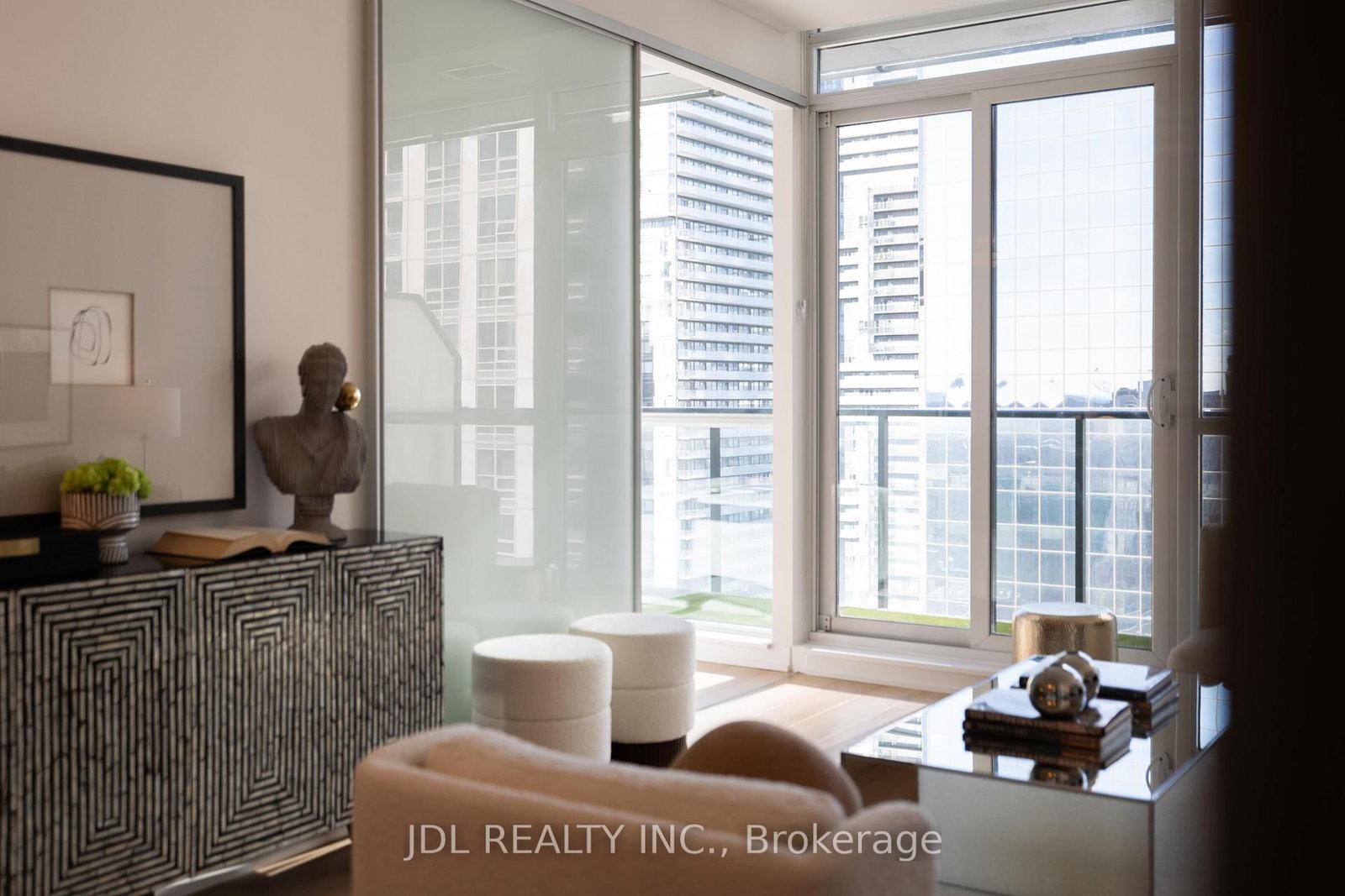 Condo for sale at 2302-770 Bay Street, Toronto, Ontario, M5G 0A6 - Bay Street Corridor - MLS: C12989204