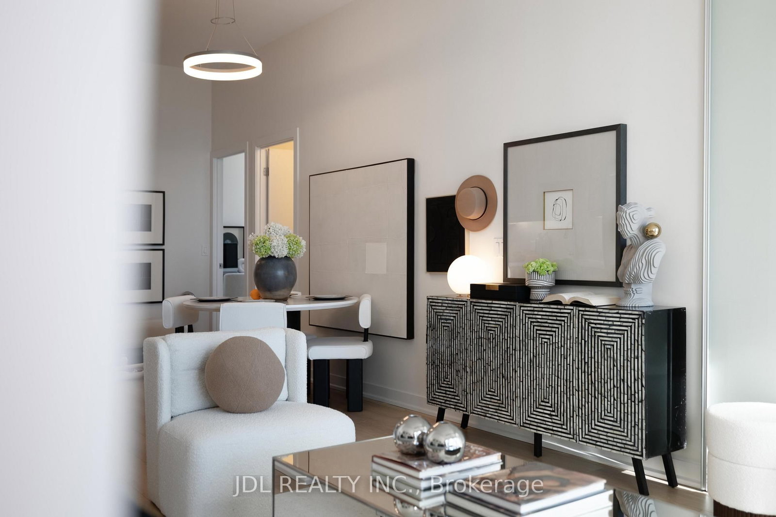 Condo for sale at 2302-770 Bay Street, Toronto, Ontario, M5G 0A6 - Bay Street Corridor - MLS: C12989204