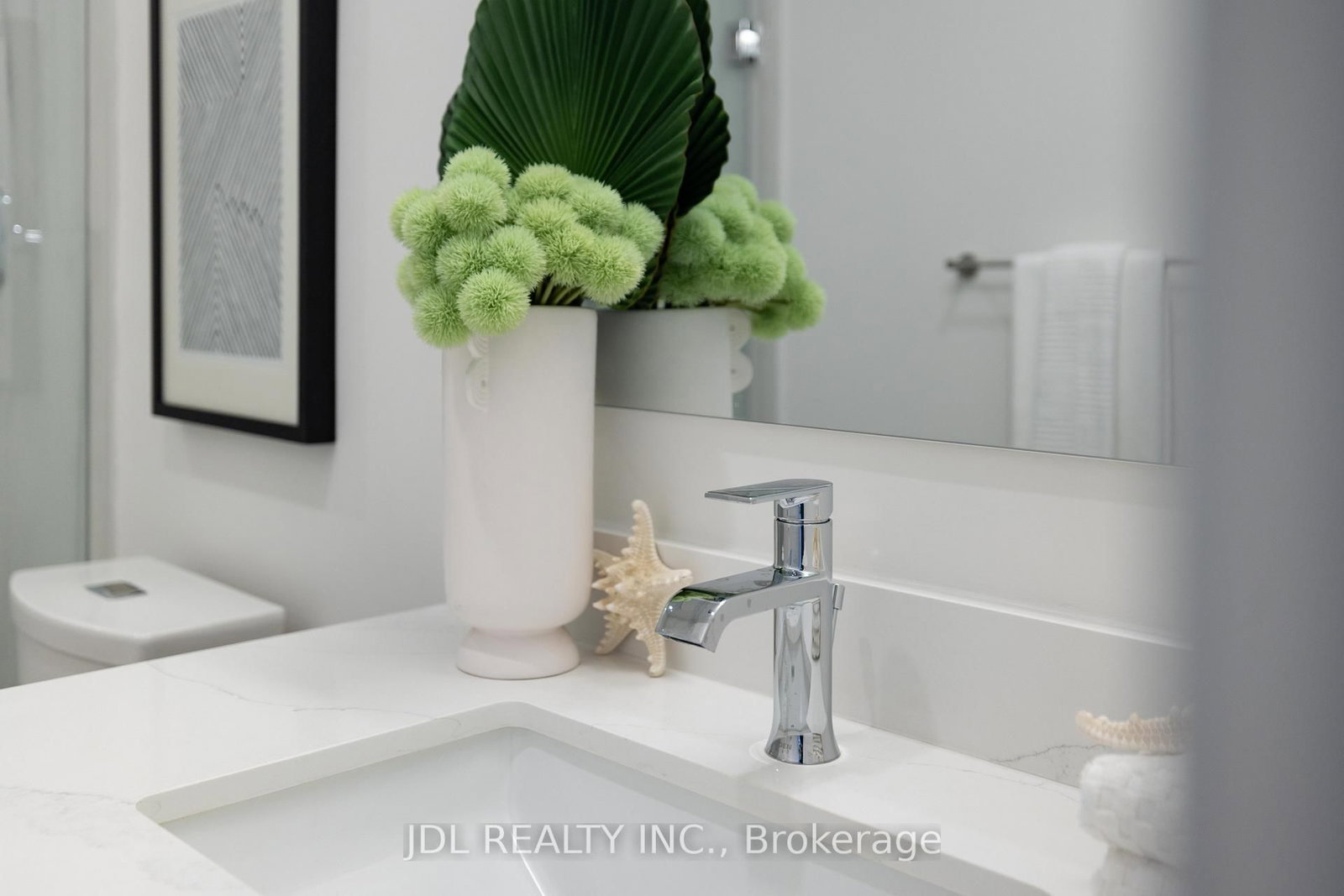 Condo for sale at 2302-770 Bay Street, Toronto, Ontario, M5G 0A6 - Bay Street Corridor - MLS: C12989204