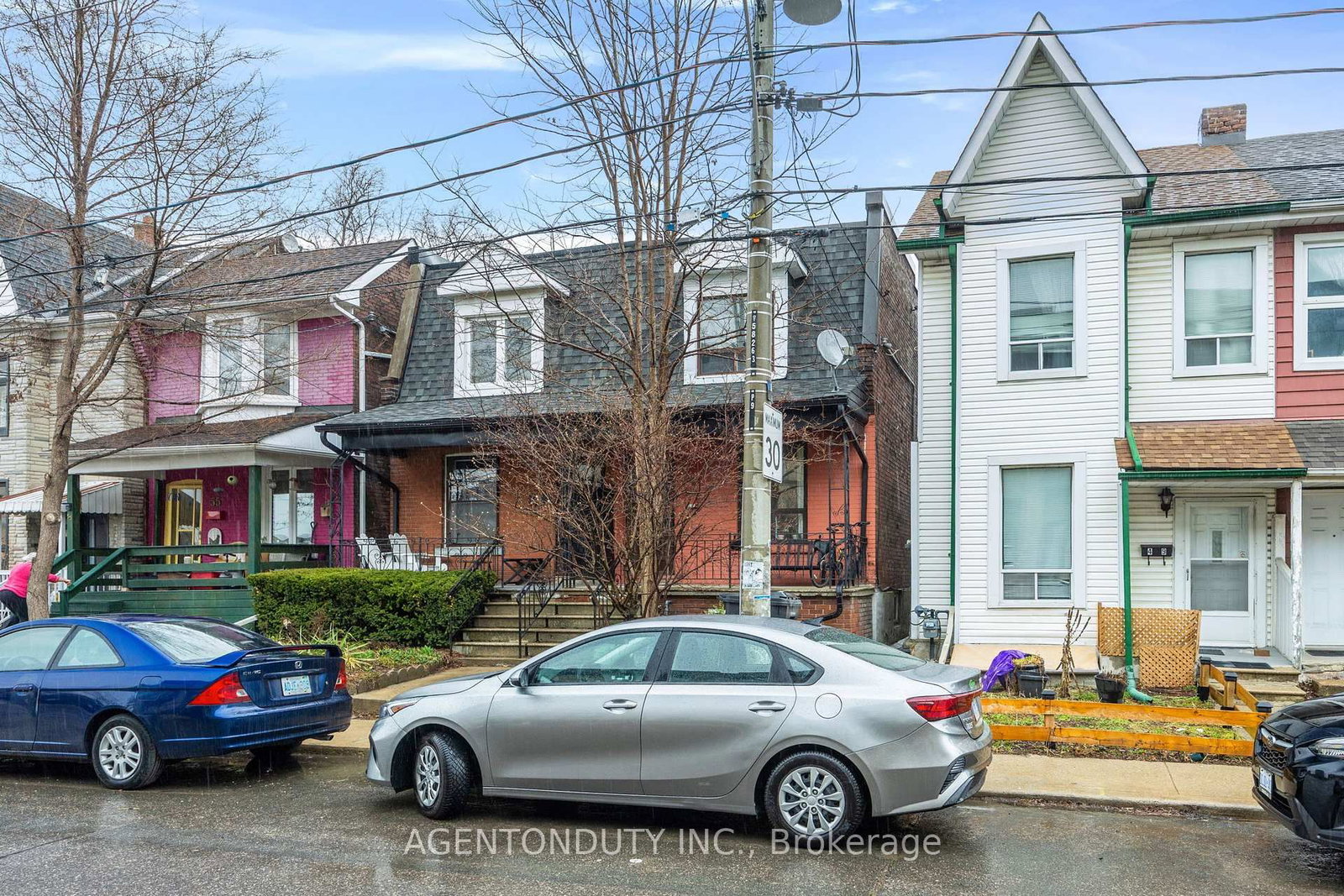 51 Perth Avenue - Photo 2