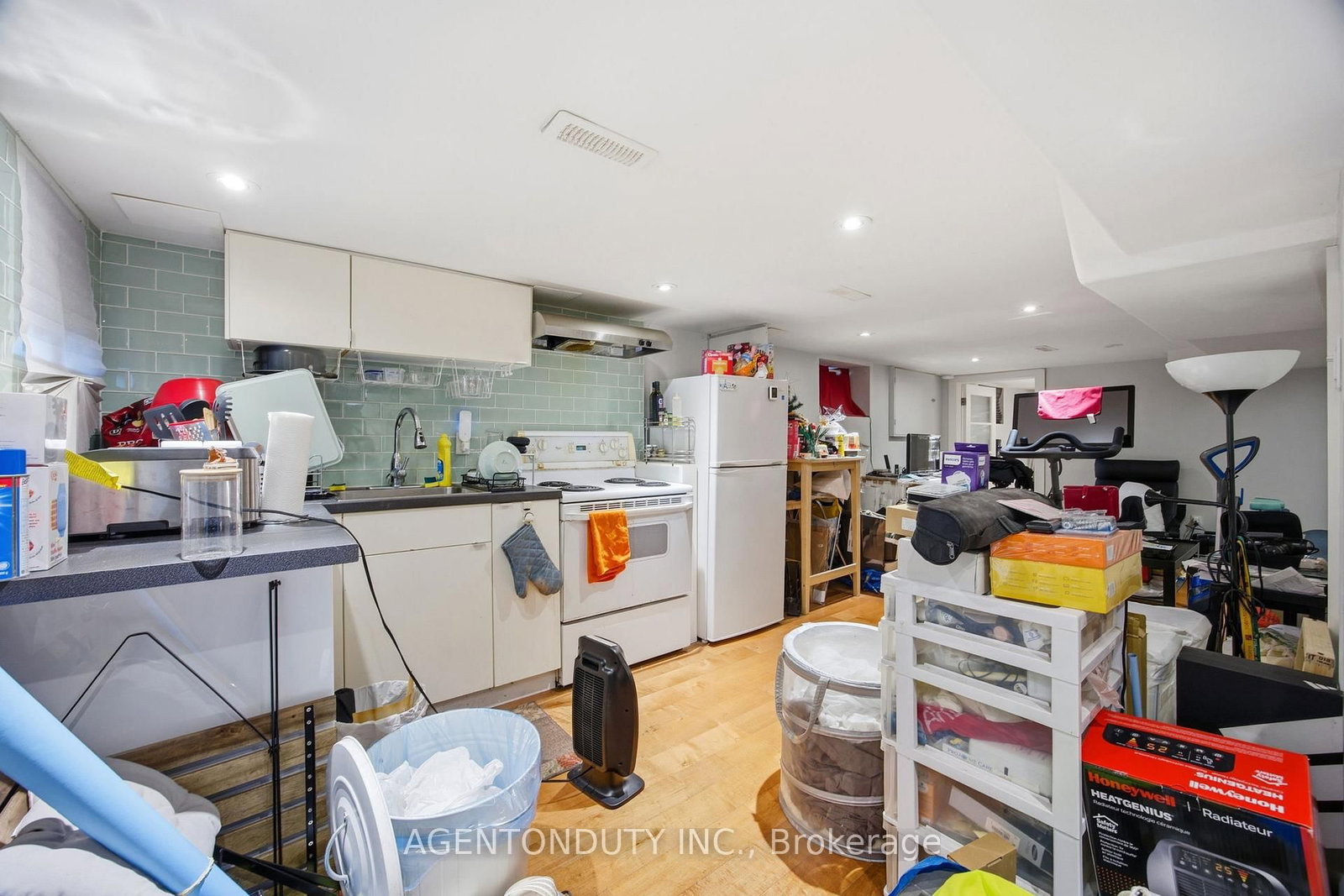 51 Perth Avenue - Photo 24