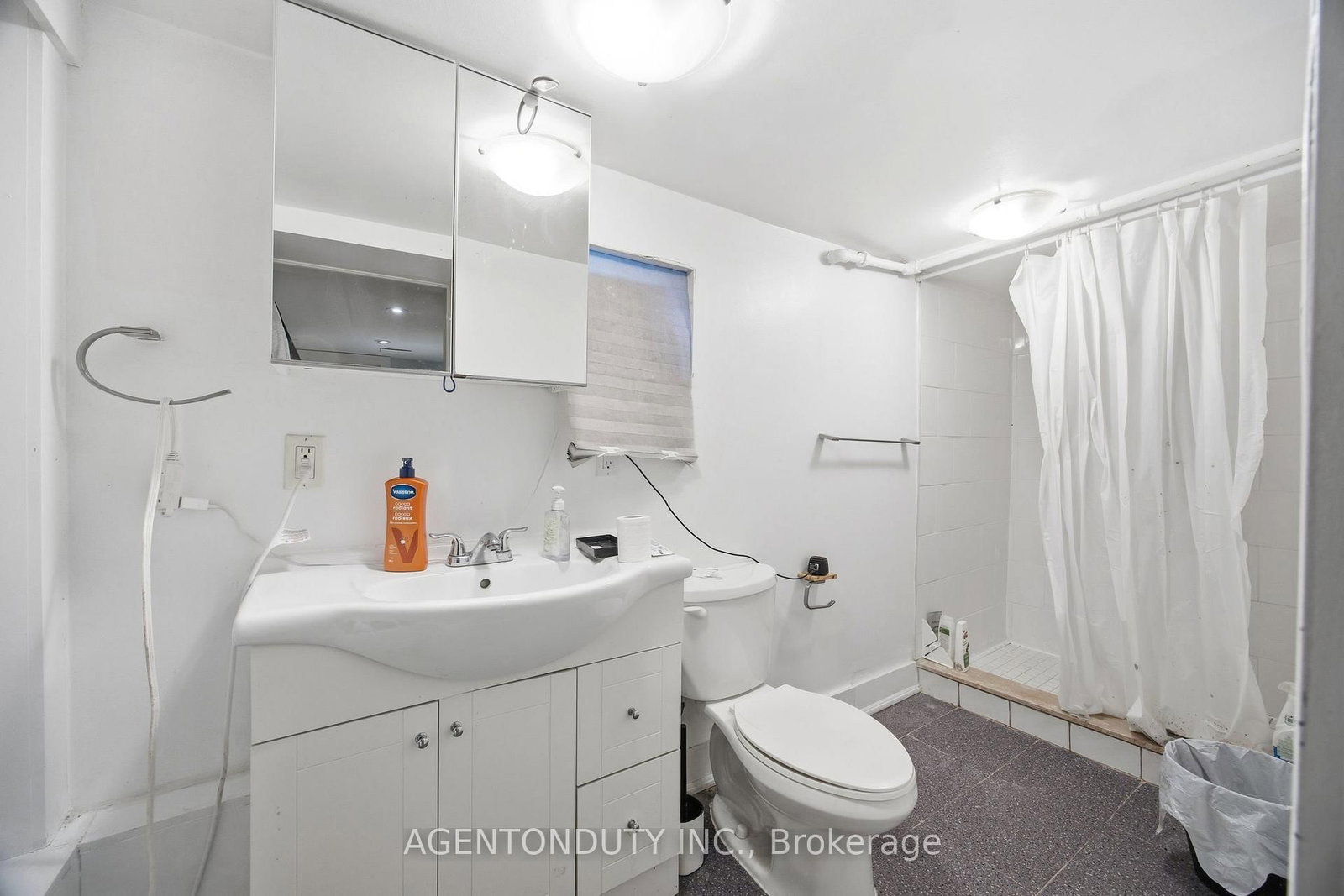 51 Perth Avenue - Photo 29
