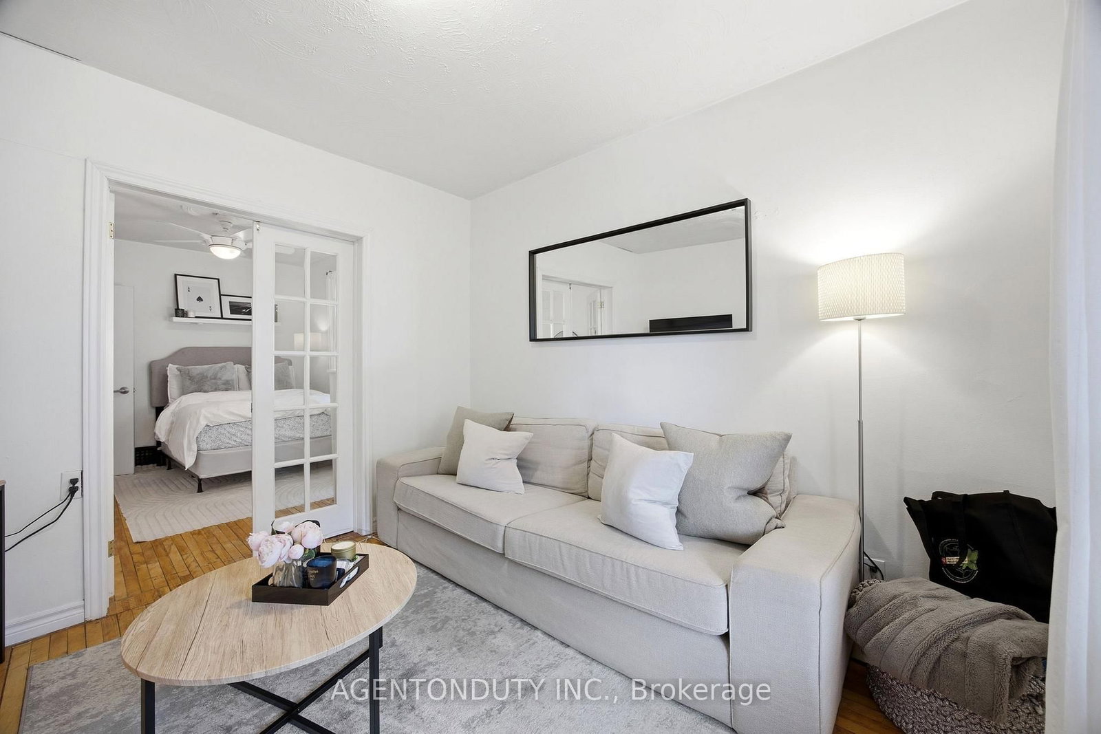 51 Perth Avenue - Photo 6