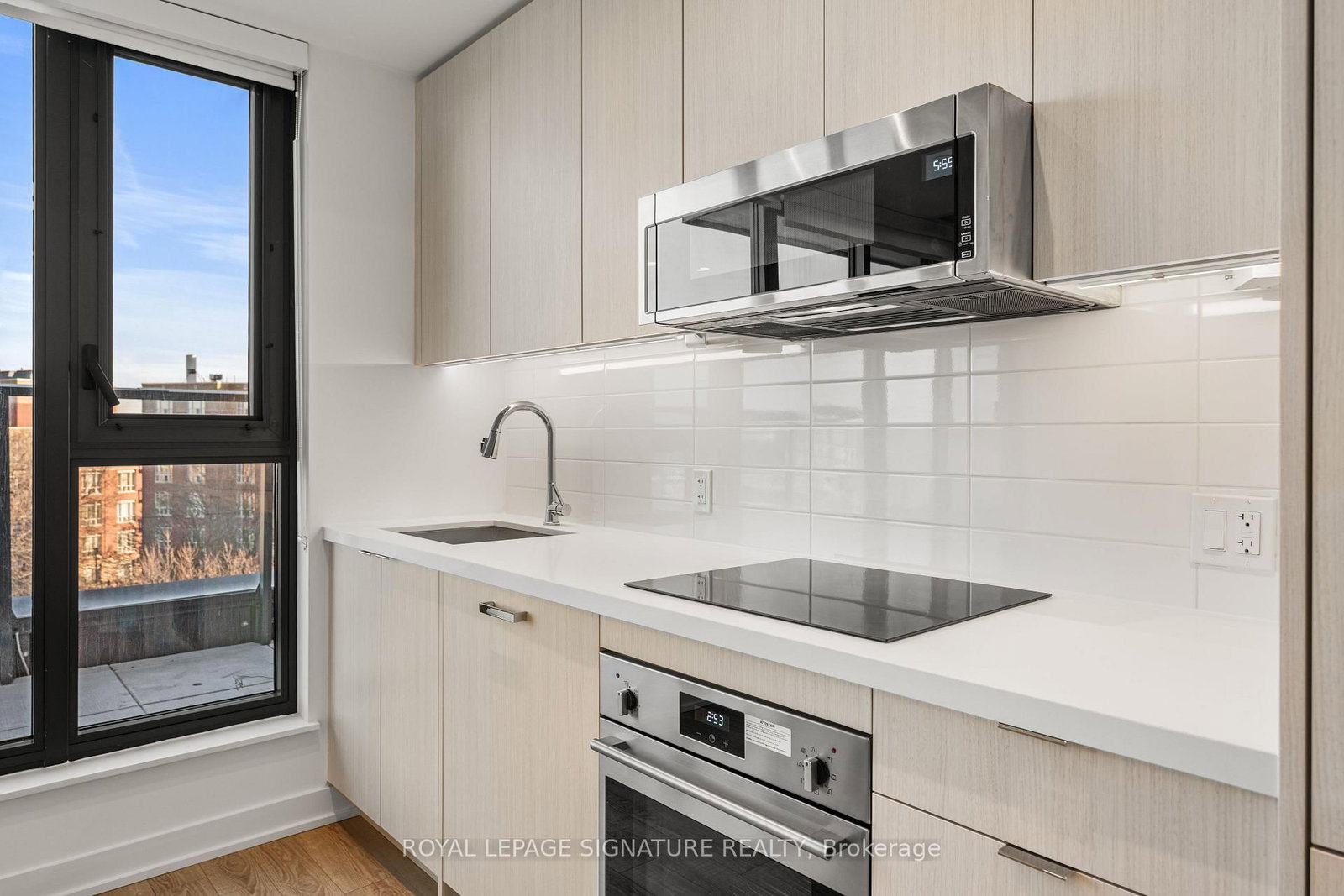 250 Lawrence Avenue W, Unit 609 - Photo 15